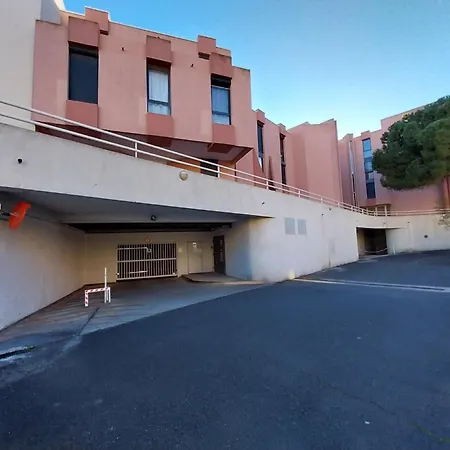 46m², 1 Chambre, Piscine, Tennis, Direct *