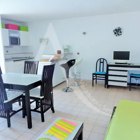46m², 1 Chambre, Piscine, Tennis, Direct Sete
