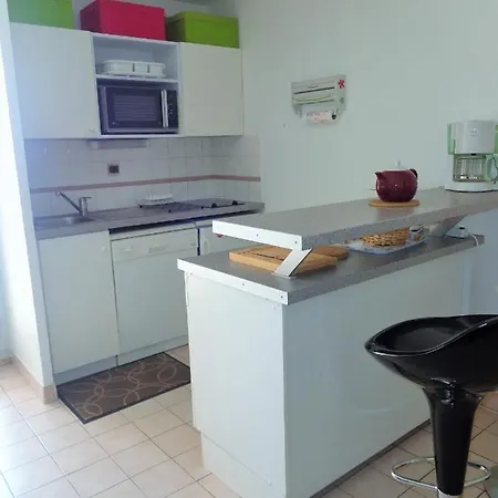 46m², 1 Chambre, Piscine, Tennis, Direct Sete