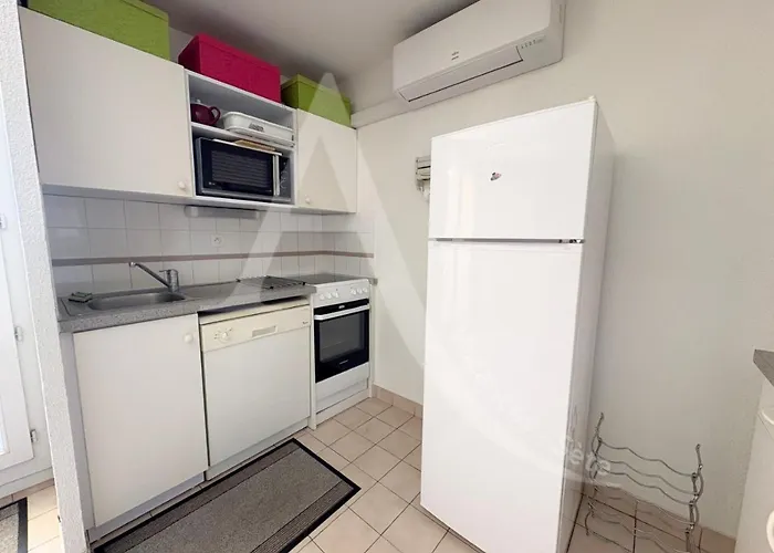 46m², 1 Chambre, Piscine, Tennis, Direct